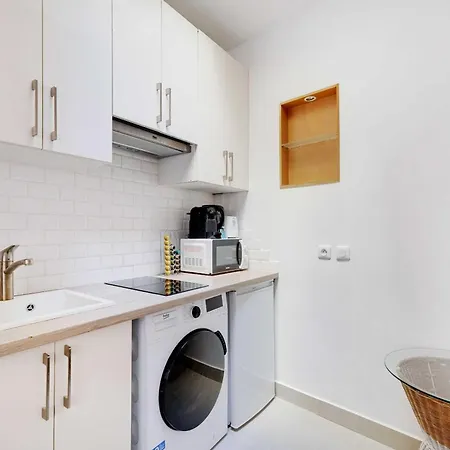 Between Montmartre And Moulin Rouge *